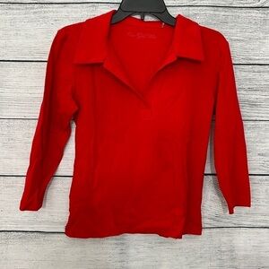 Red collared 3/4 sleeve shirt